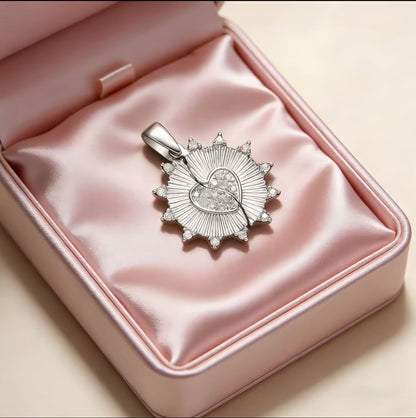 Casual And Versatile Little Sun Retro Elegant Necklace