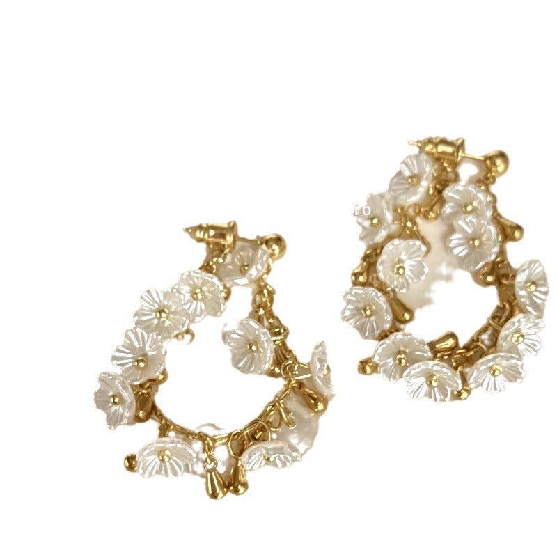 Dramatic Beachy Vacation-style Flower Tassel Earrings
