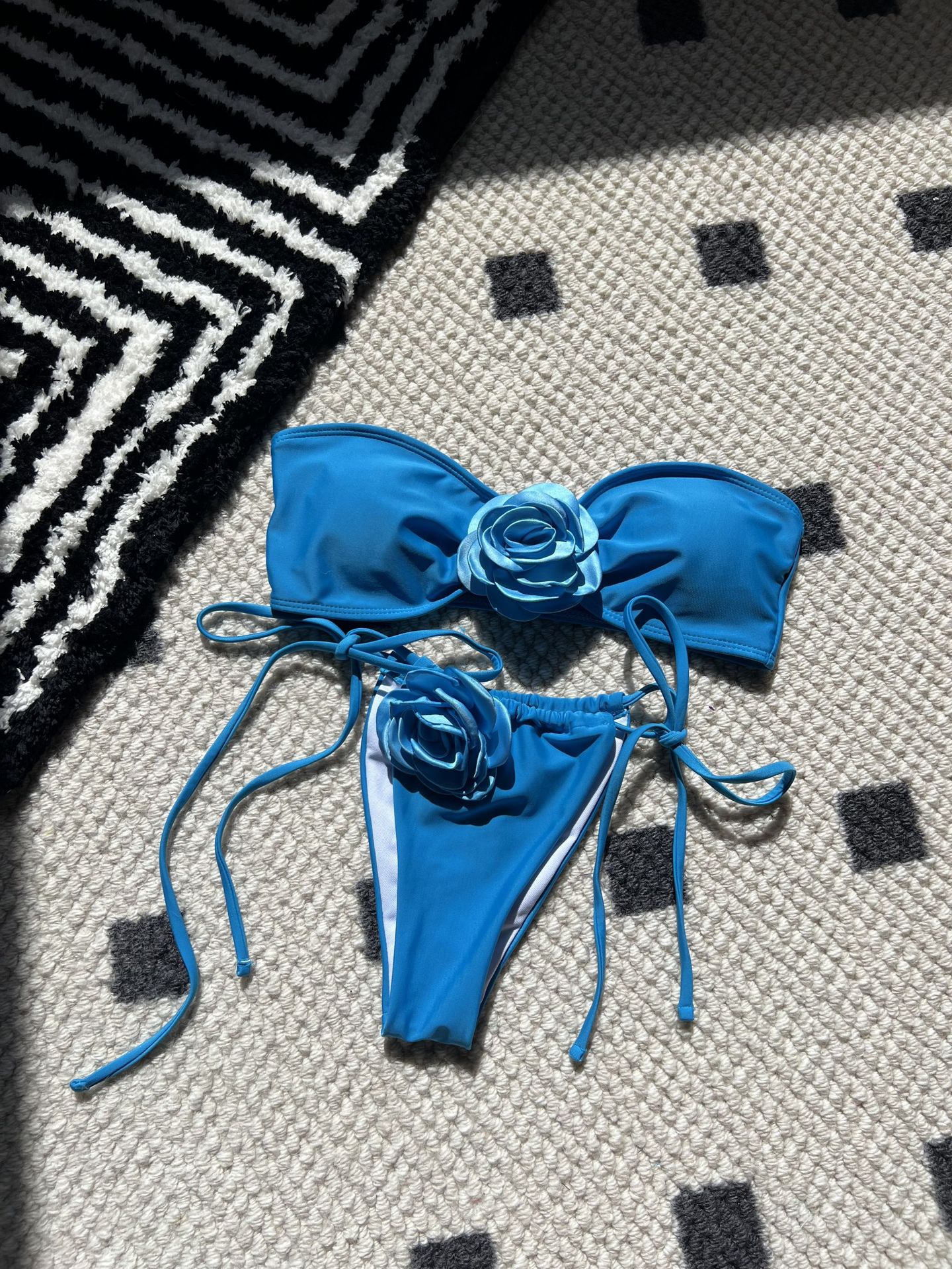 New Solid Color Rose Tube Top Drawstring Strap Split Swimsuit