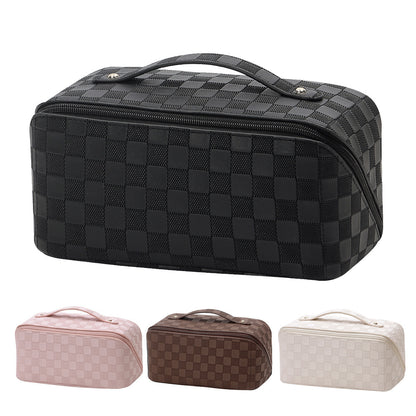 Large-Capacity Toiletry Bag Multi-Functional And Waterproof