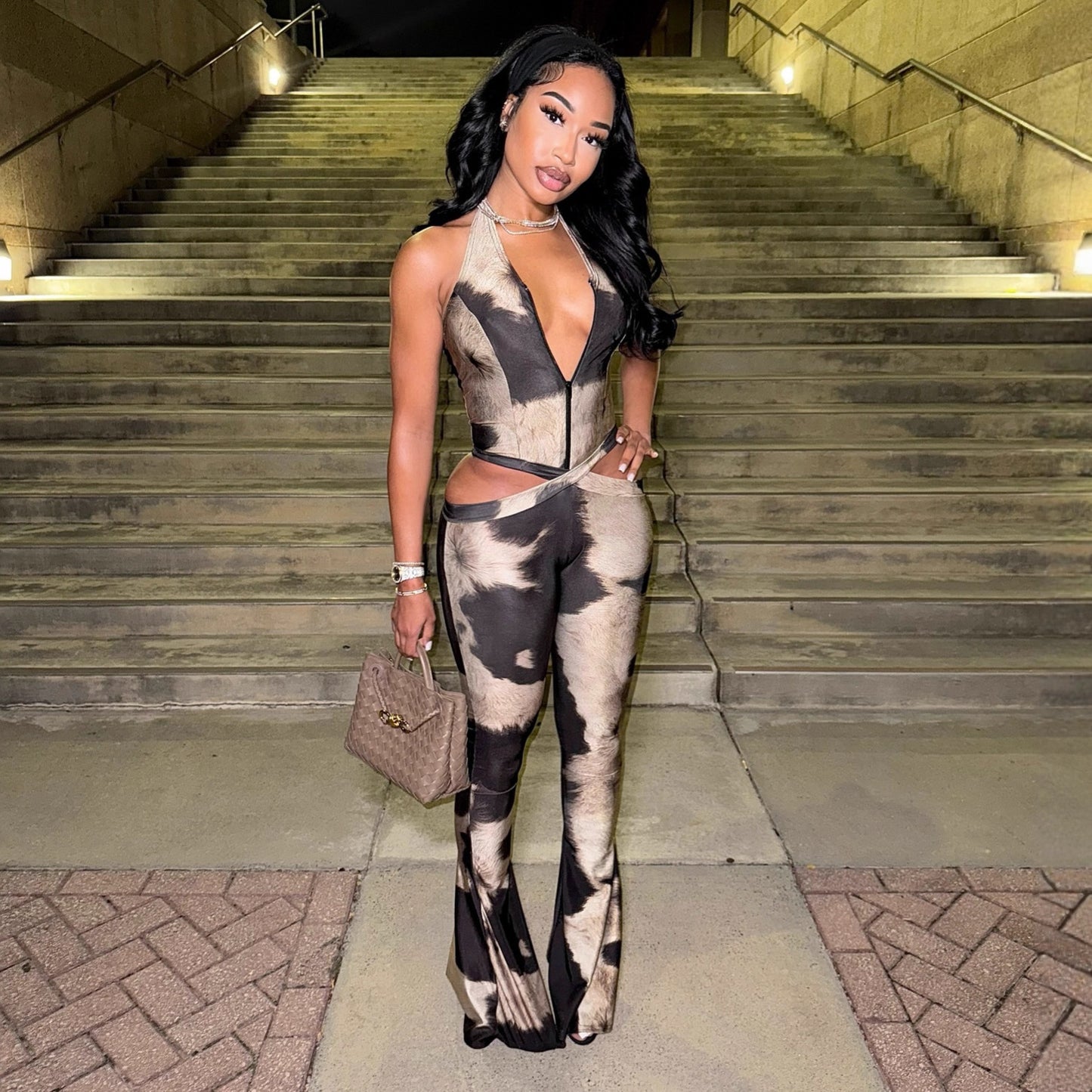 Women's Fashionable Sexy V-Neck Halter Neck Sleeveless Hollow-Out Jumpsuit