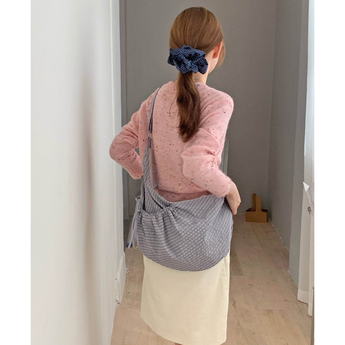 Korean-style Instagram-inspired Relaxed-fit Horn-shaped Tote Bag With A Large Capacity