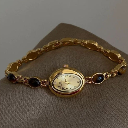 Creative Vintage-style Fashion Watch For Women