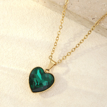 Elegant And Minimalist Womens Heart-shaped Necklace Trendy Design