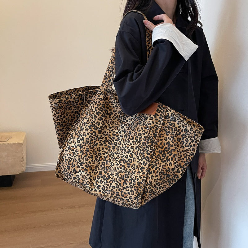 Womens Stylish High-Capacity One-Shoulder Canvas Bag
