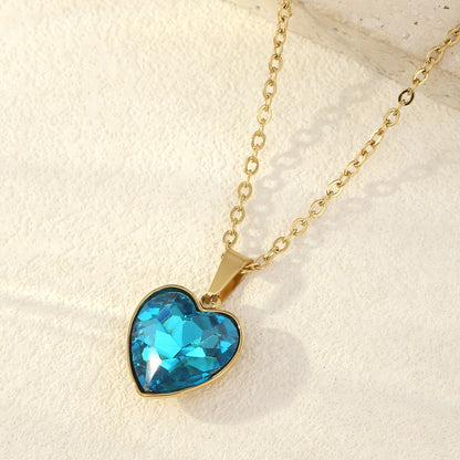 Elegant And Minimalist Womens Heart-shaped Necklace Trendy Design