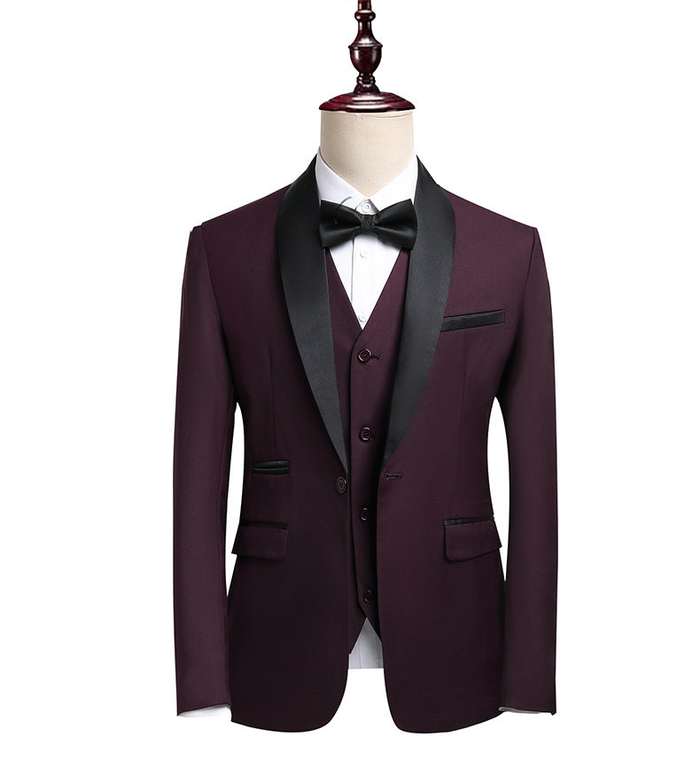 Suit-wearing Man Business Casual Formal Attire